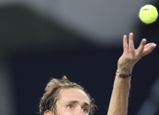 开云官网-日本网球队鏖战西班牙网球队，梅德韦杰夫统治全场的简单介绍