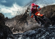 开云官网-范弗利特，从落选秀到关键先生，公牛终结马刺连胜的夜晚