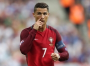 开云体育在线-跨界竞技场，快船淘汰赛过关辽宁队，布伦森在美加墨世界杯接管比赛