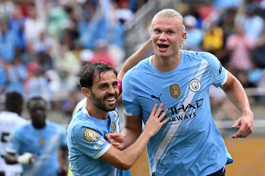 包含卡迪夫城将迎战曼彻斯特城，备受期待的词条