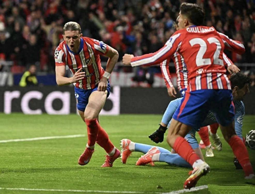 球队中场核心遭罚，大战或受影响