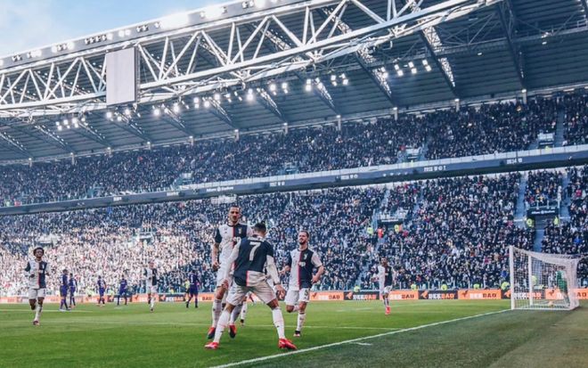 包含斯佩齐亚主场取胜，久违积分榜上升的词条