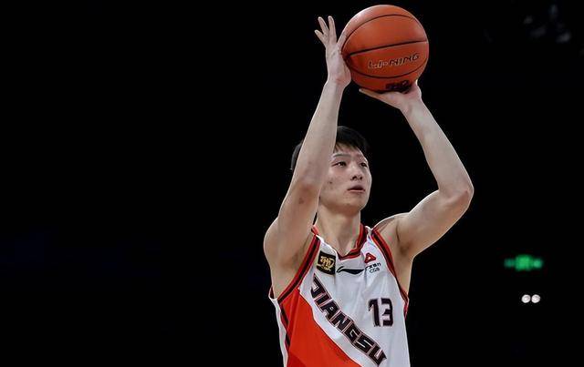 包含体育新星崭露头角，令人期待未来的词条