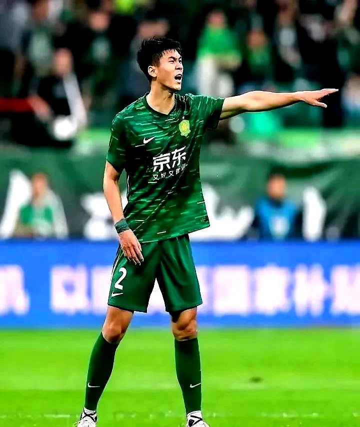 包含体育新星崭露头角，令人期待未来的词条