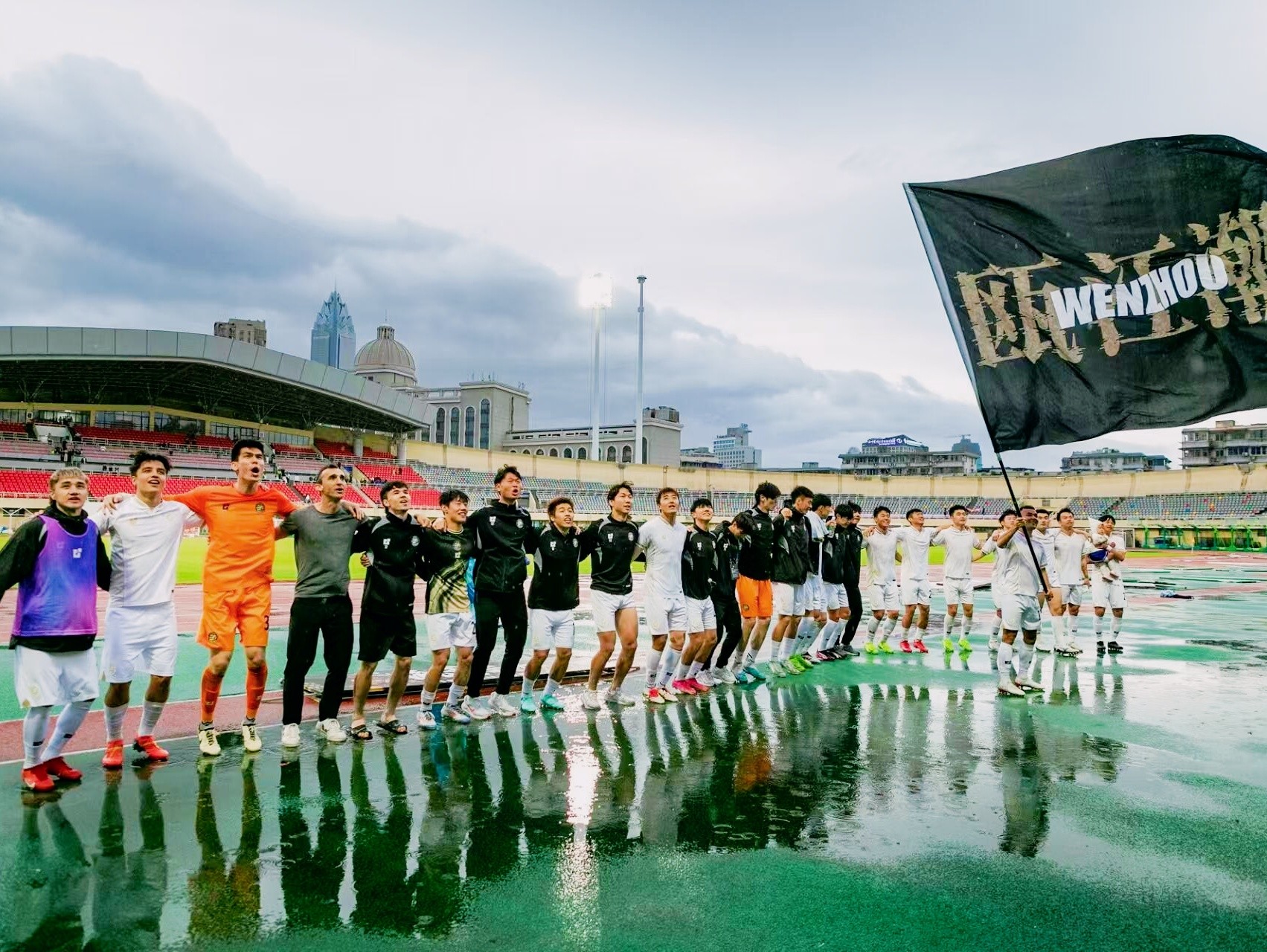 图卢兹主场告捷，争取保级机会的简单介绍