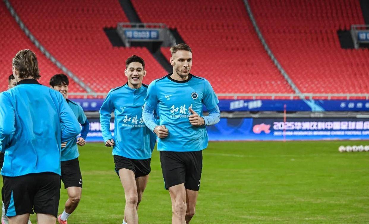 包含江苏男篮坚守防线，赢下关键保级之战的词条