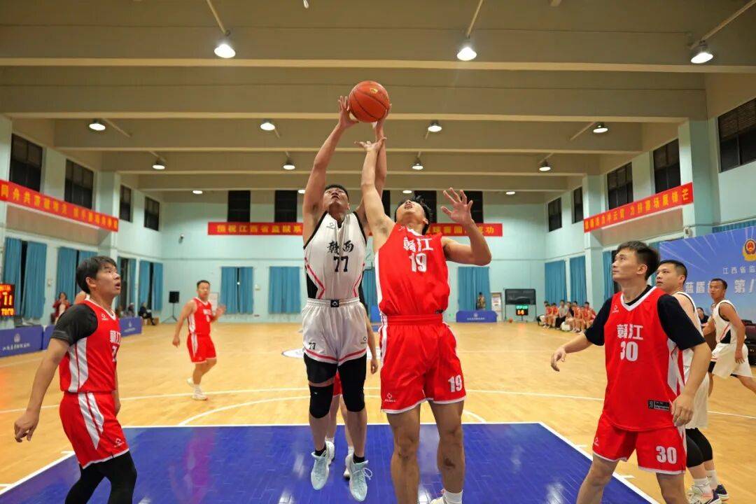 约旦男篮获得中亚篮球杯亚军球员们尽展全力的简单介绍 约旦男篮获得中亚篮球杯亚军球员们尽展全力的简单介绍