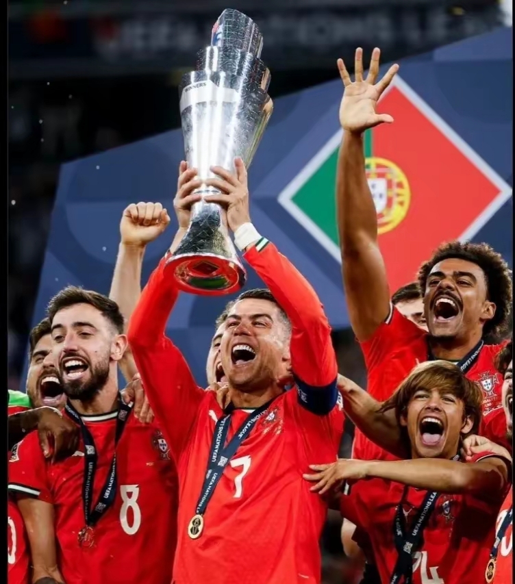 红魔再憾失欧冠冠军