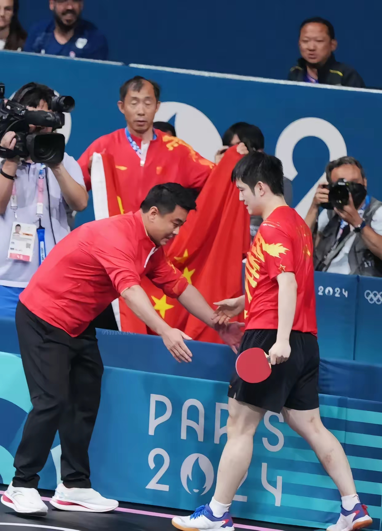 关于中国队轻取奥地利队，王皓惊艳四座的信息