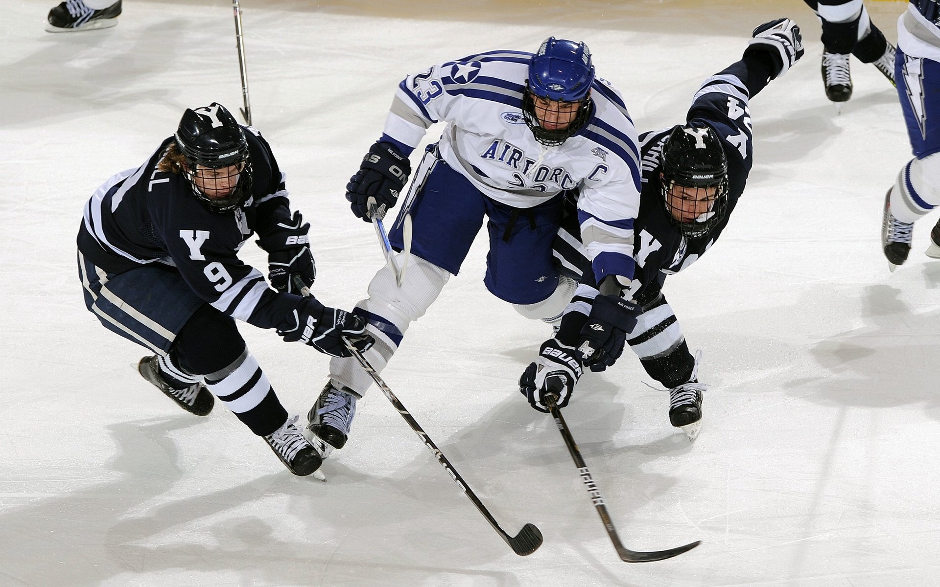 意甲焦点战启示录，从老鹰打穿热火看足球战术的降维打击