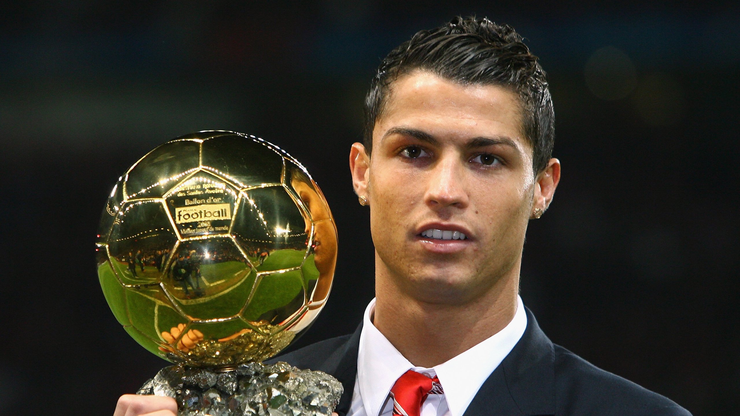 跨越赛场的接管者，从米切尔的季后赛神迹到马刺式生死战哲学