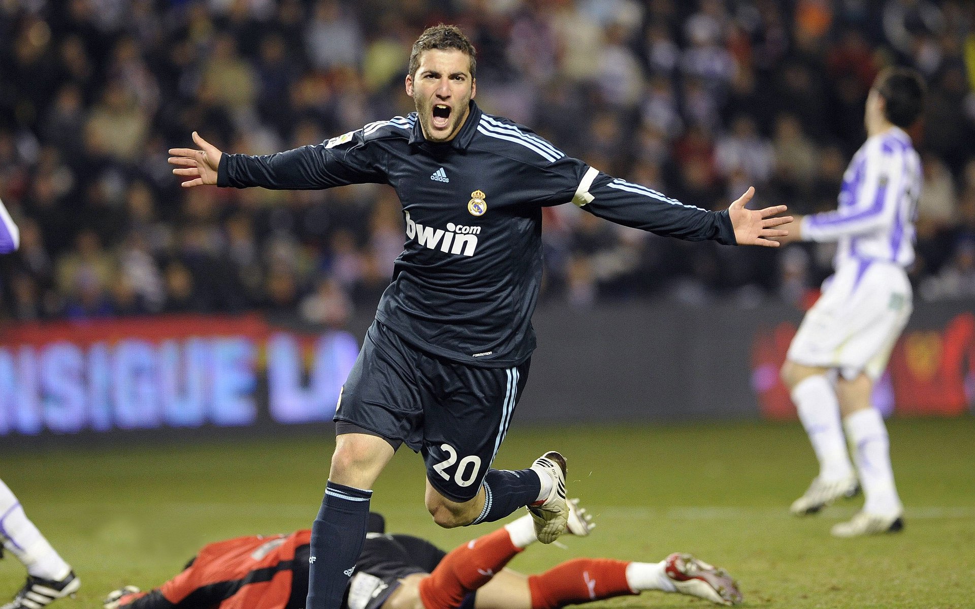 三狮军团破咒记,王皓关键制胜,英格兰力克法国改写历史