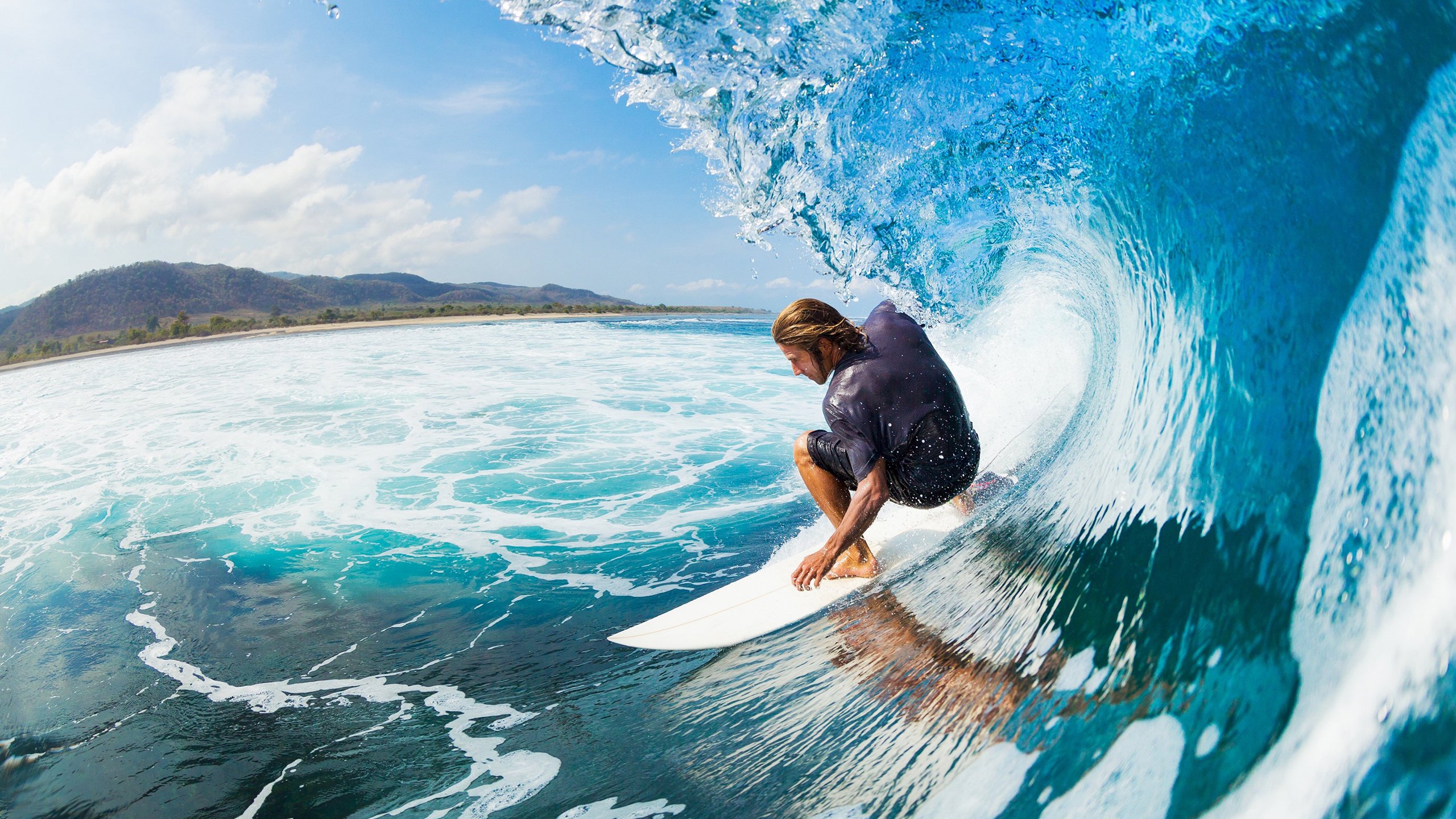 浓眉哥统治攻防两端，广州队主场碾压新疆队展现冠军相